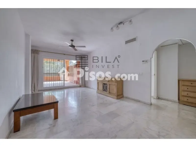 Living Room - Apartment with Private Garage in Marbella Reserve