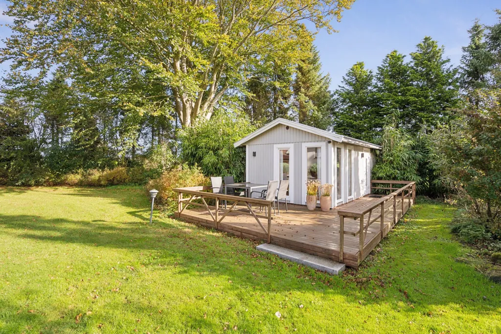 Garden - Rural Villa with Large Garden in Agerskov