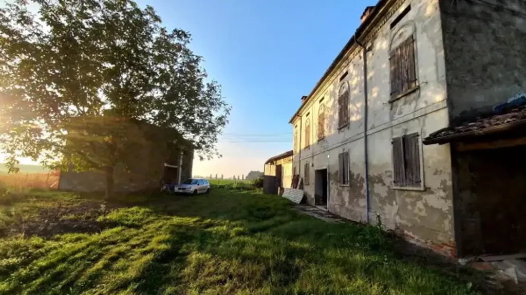 Välivaade - Rustic Property with Garden in Luzzara