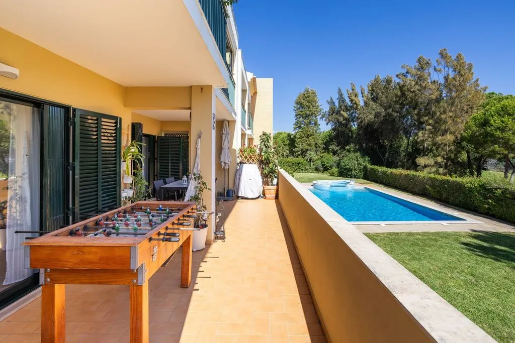 Piscine - Luxury Flat with Golf Course Views in Vilamoura