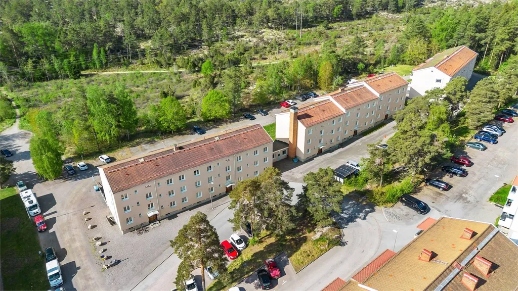 Õhuvaade - Efficient 1.5-Room Apartment with Modern Design in Strängnäs