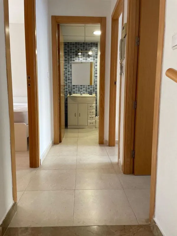 Esik - Student Duplex with Terrace in Guadalupe