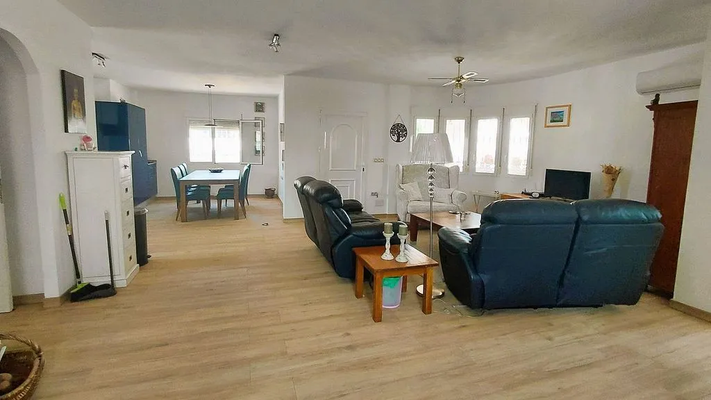 Séjour - Villa with Pool and Terrace in La Marina
