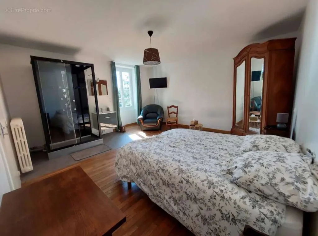 Camere da letto - Forest Property with Pool in Valdivienne