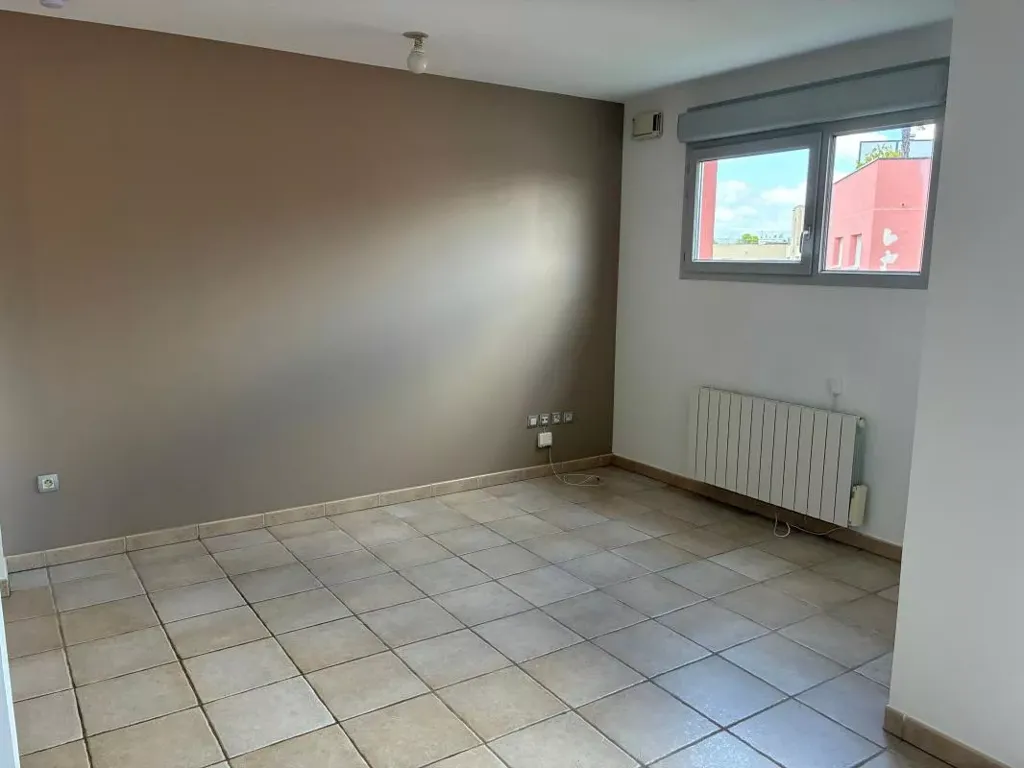 Toad - Modern T2 with Balcony in Caluire-et-Cuire