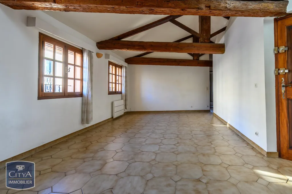 Pièces - Appartement T2 en Centre-Ville de Carpentras