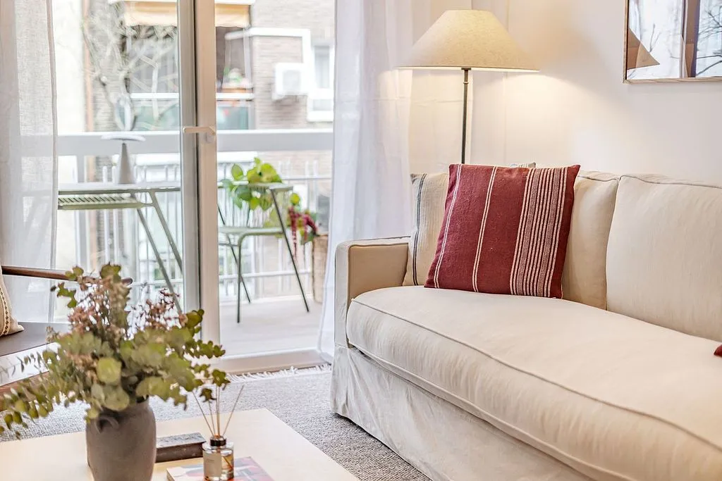 Elutuba - Apartment with Terrace and Balcony in Malasaña