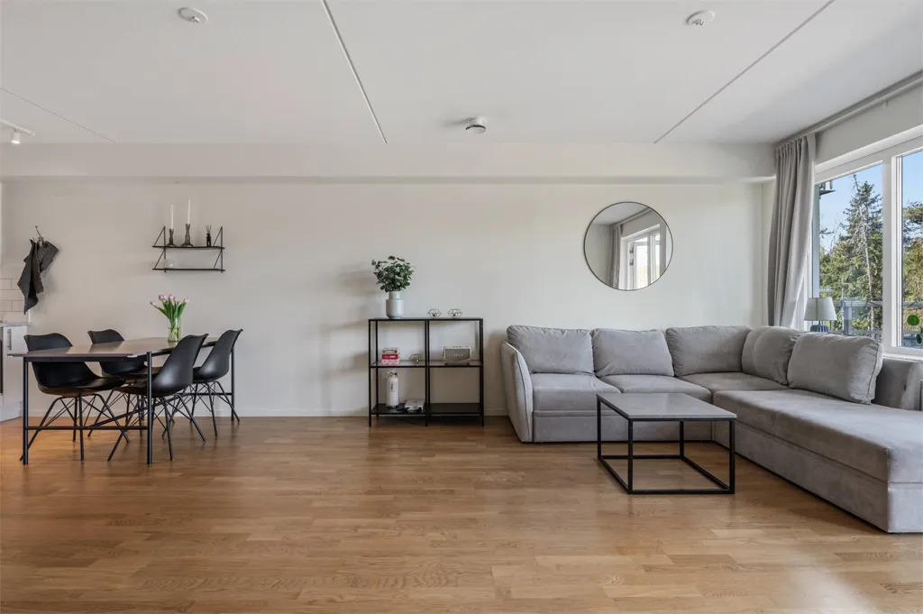 Soggiorno - Modern Flat with Balcony in Fullerö