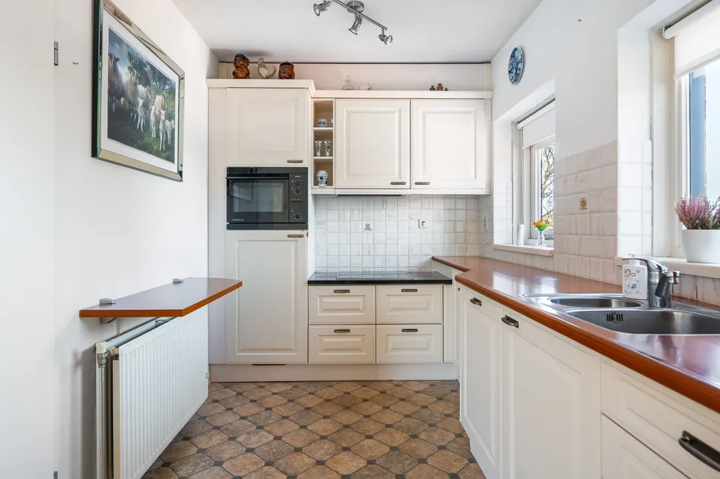 Cucina - Apartment with Rooftop Terrace in Marum Centre