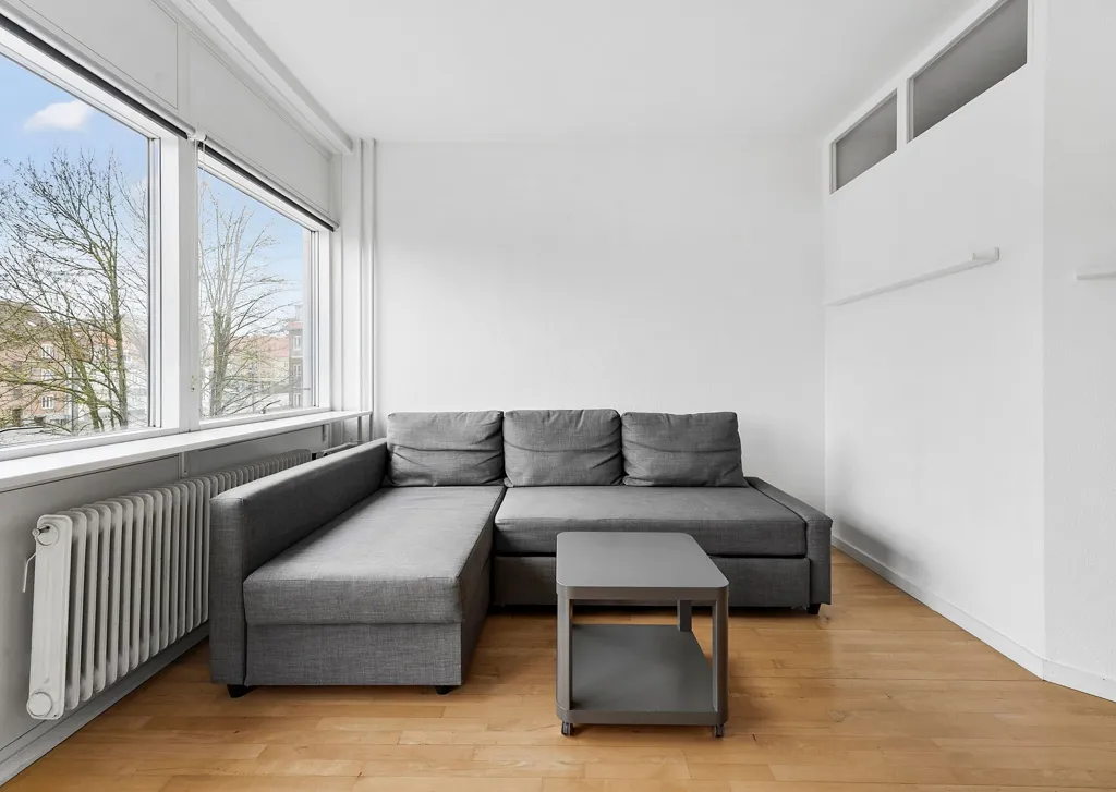 Elutuba - Studio Flat with Balcony near University