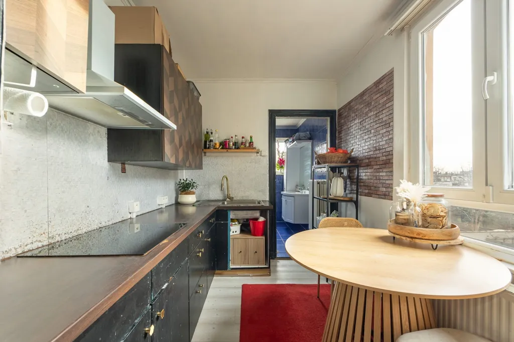 Köök - Spacious House with Garden to Refresh in Nice