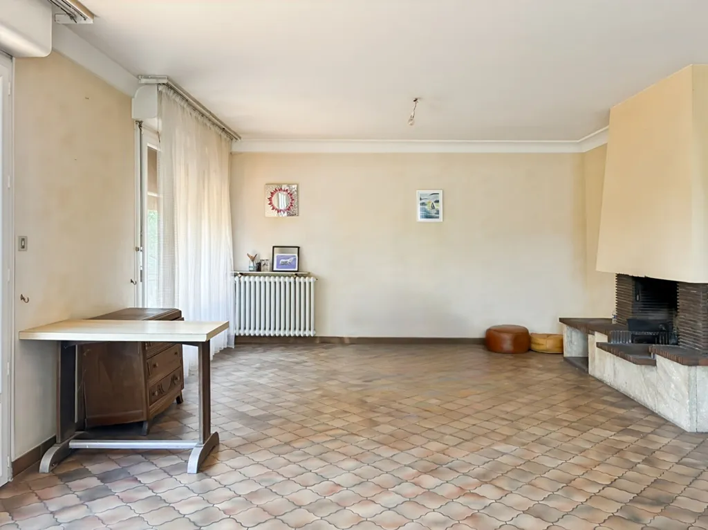 Séjour - Maison Indépendante avec Jardin à Rimou