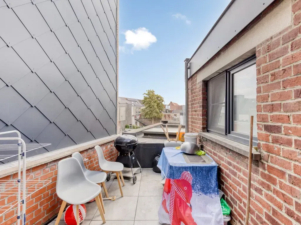 Terrazza - Light-Filled Duplex in Zottegem Centre