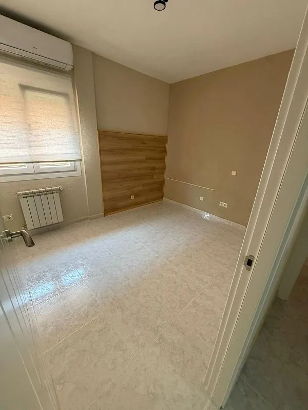 Toad - Modern Flat with Terrace in Urban Core