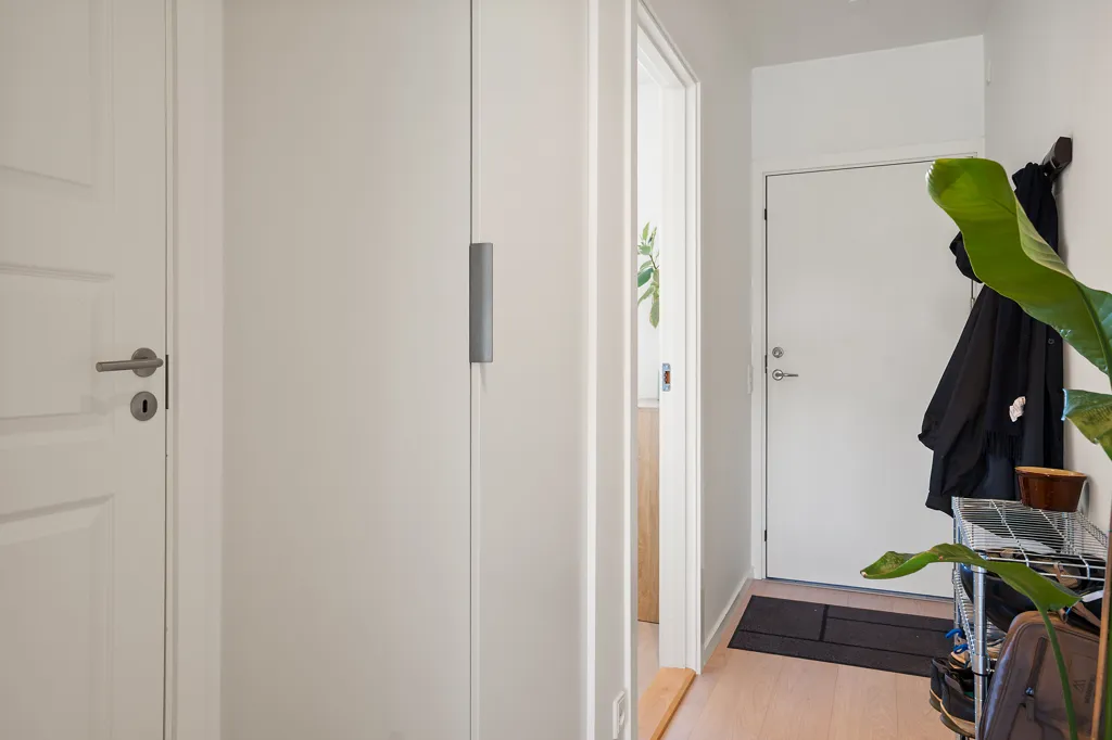 Entrée - 2-Bed Apartment with Terrace in Vanløse