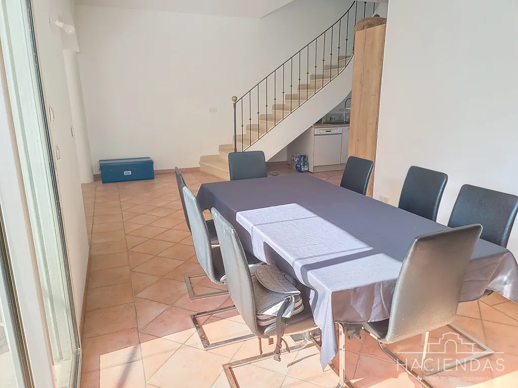 Söögituba - Traditional House with Constructible Plot near Aix-en-Provence