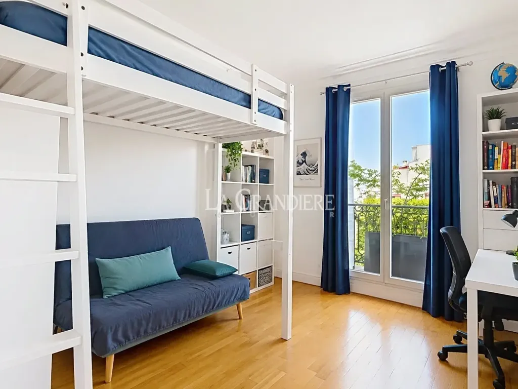 Chambres - Appartement Familial avec Vue Tour Eiffel à Passy