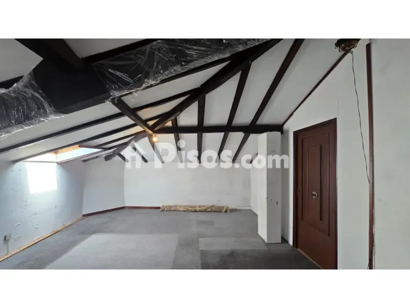 Rooms - Señorial House with Private Garden in Torrelavega