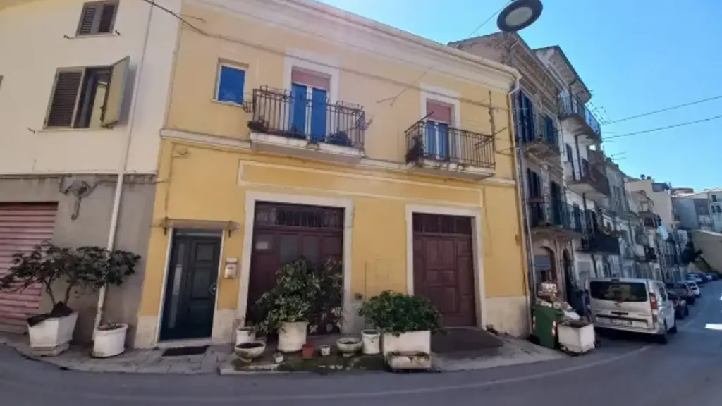 Extérieur - Terraced House with Balcony in Atessa