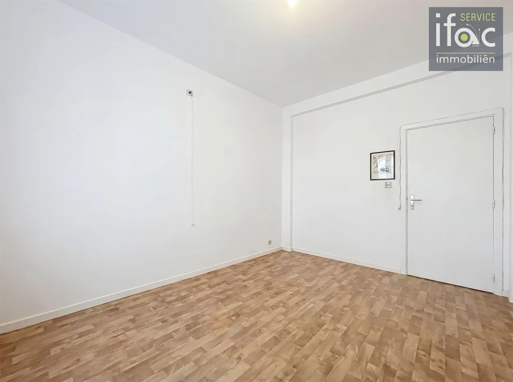 Toad - Bright Apartment with Terrace in Elsene