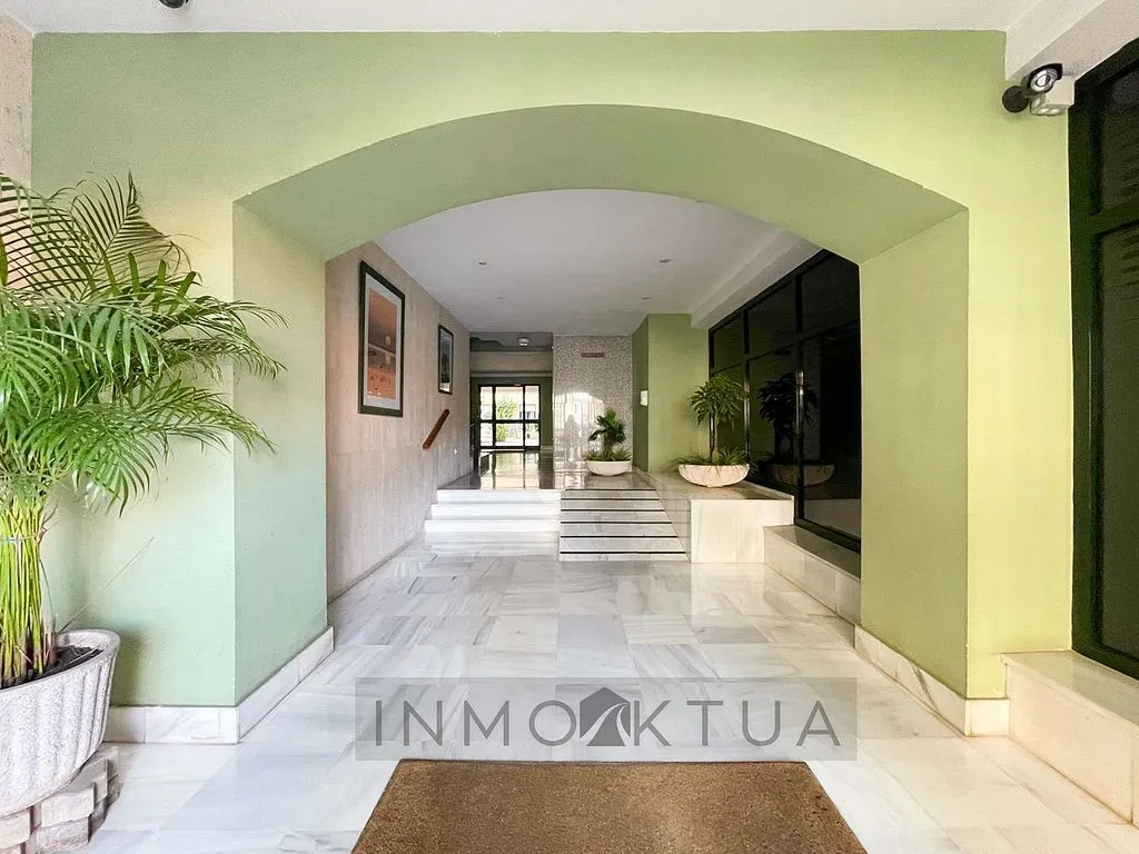 Entrée - Apartment with Balcony in Jerez Centre