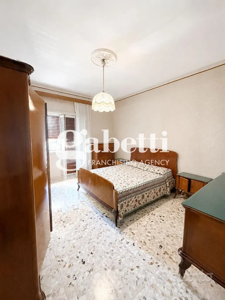 Chambres - Bright Triplex with Balcony in Central Rome