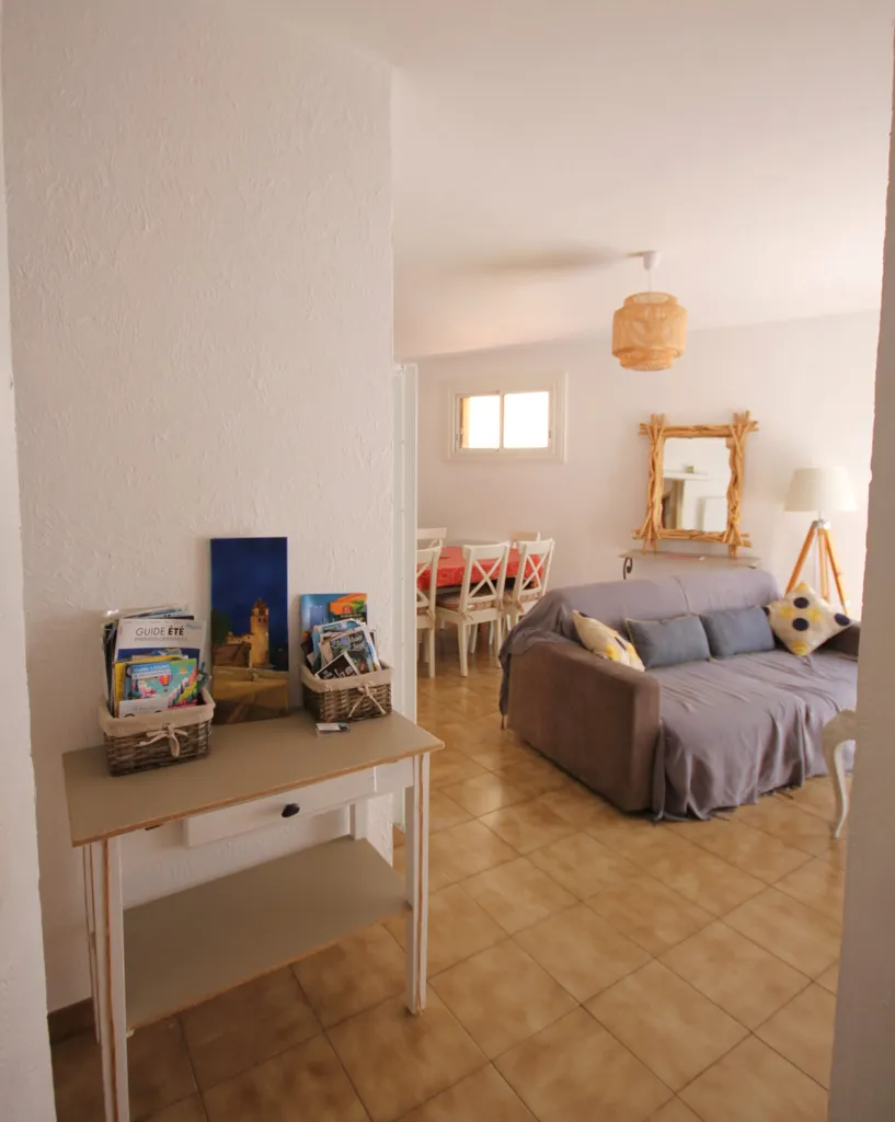 Séjour - Appartement 4 Pièces avec Terrasse à Collioure
