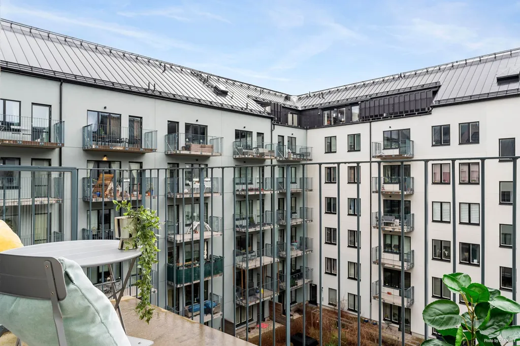 Rõdu - Apartment with Large Balcony in Centrala Hisingen