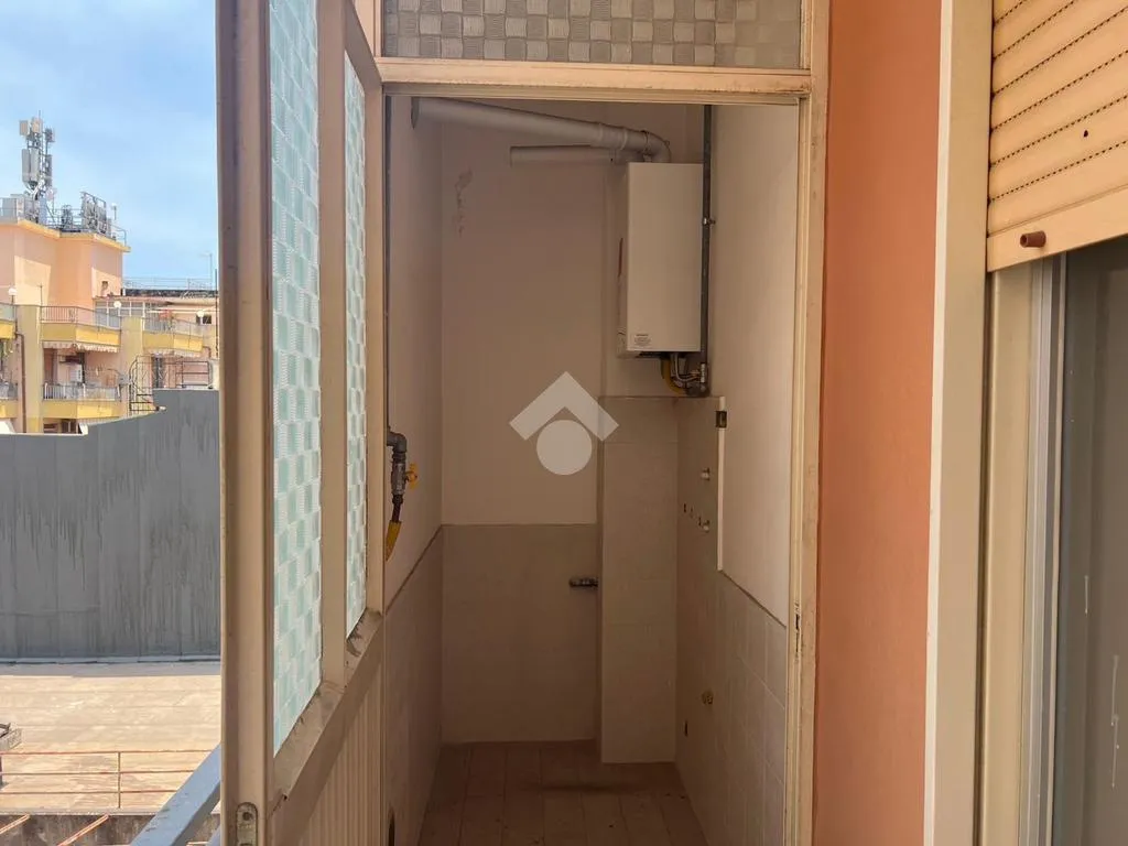 Rõdu - Modernised Apartment with Balcony in Giarre