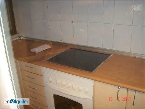 Cuisine - Student-Friendly Flat with Balcony in City Centre