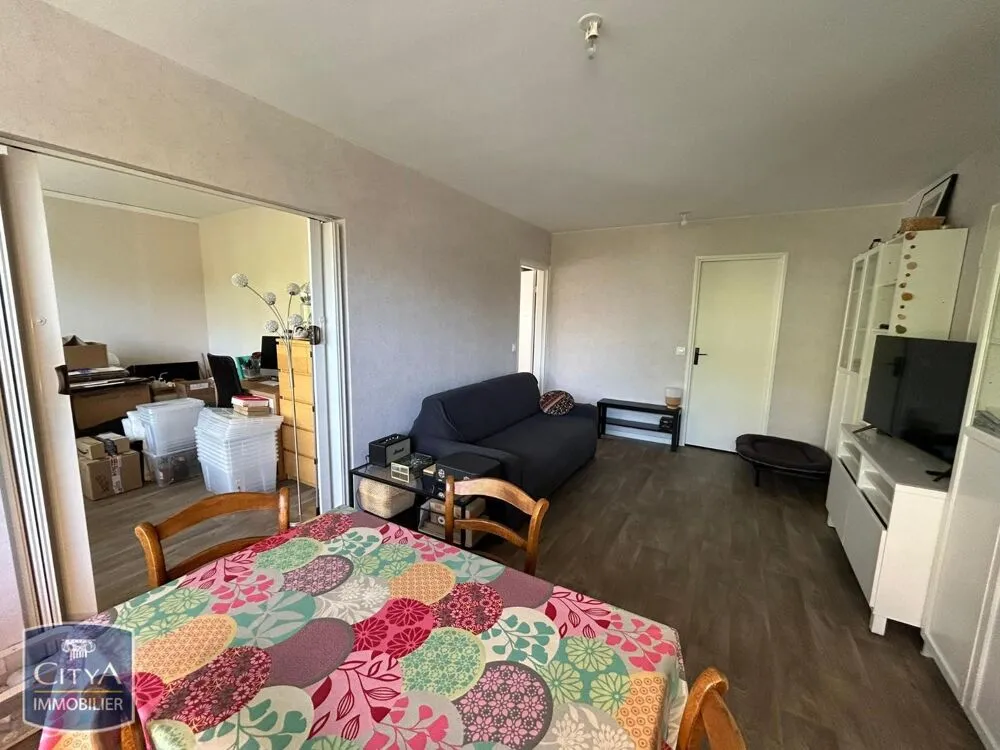Sala da pranzo - 2-Bedroom Apartment with Balcony in Laval