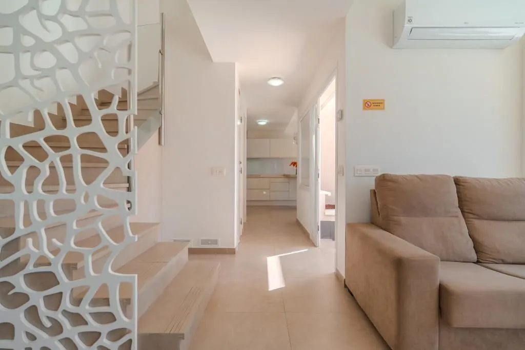 Elutuba - Luxury Villa with Pool in Playa Paraiso