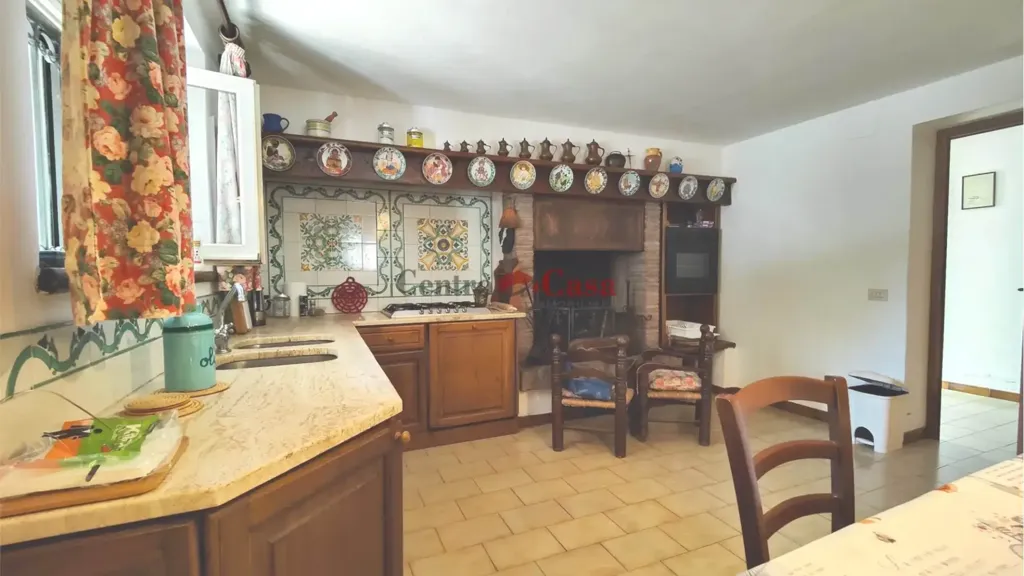 Cuisine - Historic Villa with Private Garden in Lucca