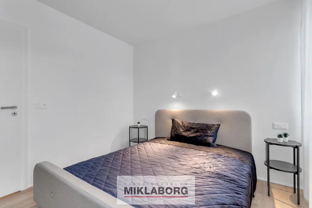 Camere da letto - Modern Apartment with Balcony in Hafnarfjörður