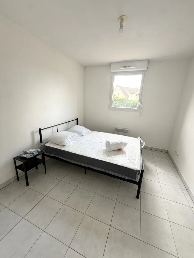 Chambres - Appartement Meublé avec Balcon à Achicourt