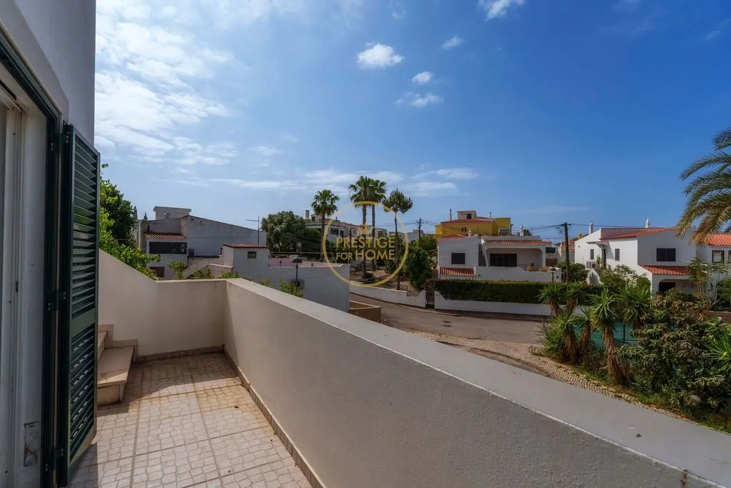 Balcon - Luxury Villa with Garden in Olhão