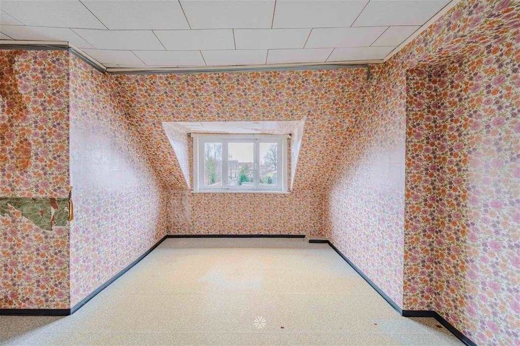 Pièces - Maison à Rénover avec Jardin à Kalken