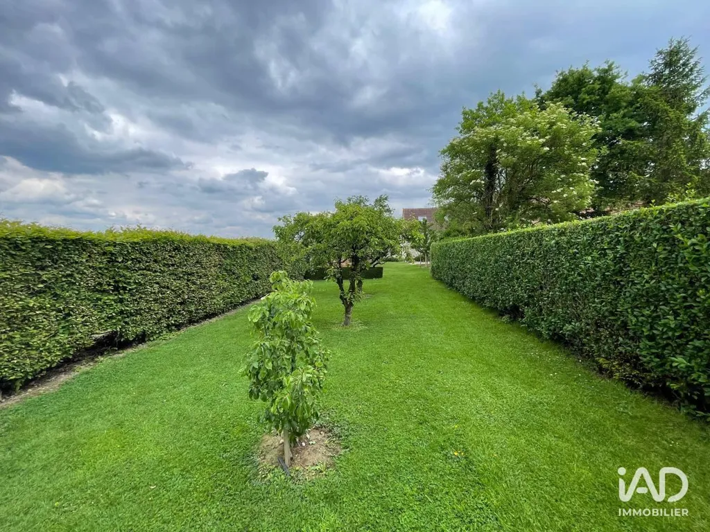 Aed - Villa with Pool in Rebais