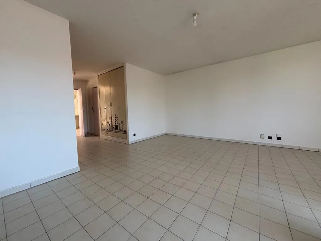 Toad - Duplex Apartment with Terraces in Avignon