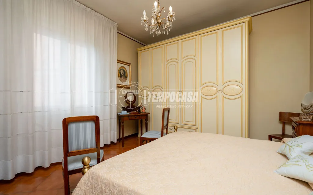 Chambres - Quadrilocale with Triple Exposure in Sassuolo