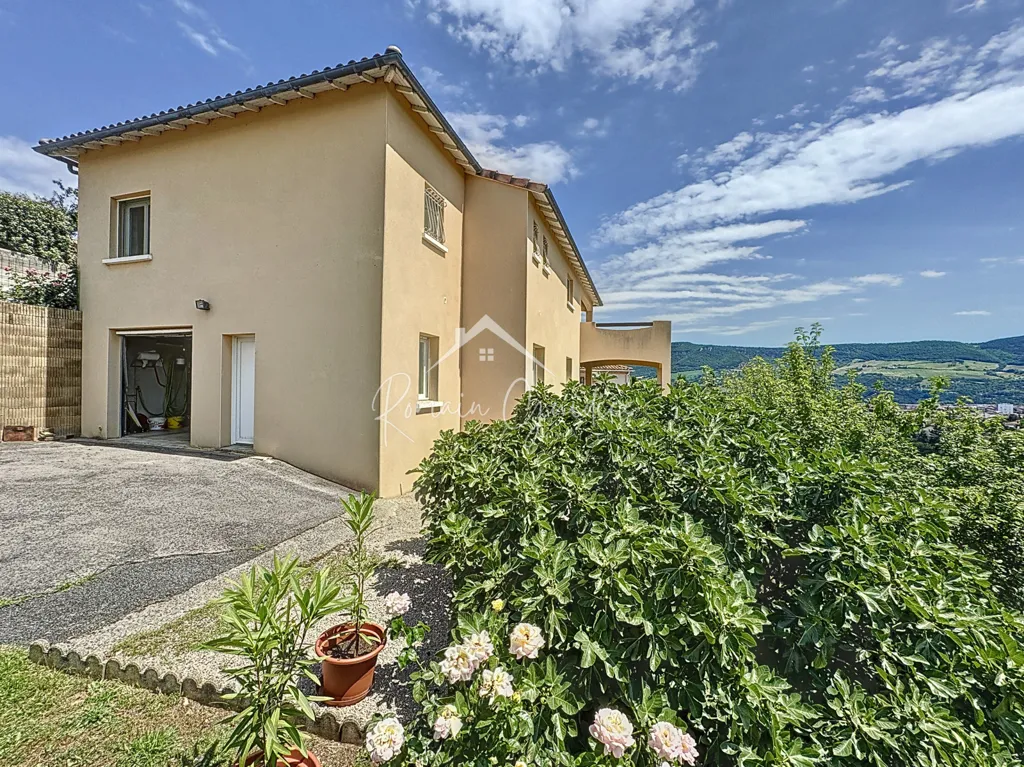 Välivaade - Villa with Impressive View in Millau
