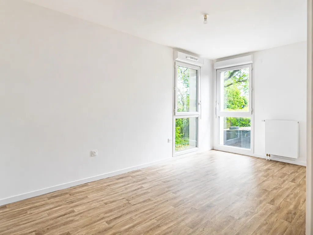 Pièces - Appartement 4 Pièces avec Balcon à Gagny