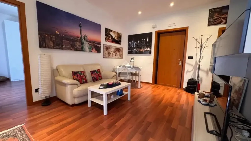 Living Room - Rusticated Two-Bedroom Apartment in Bari