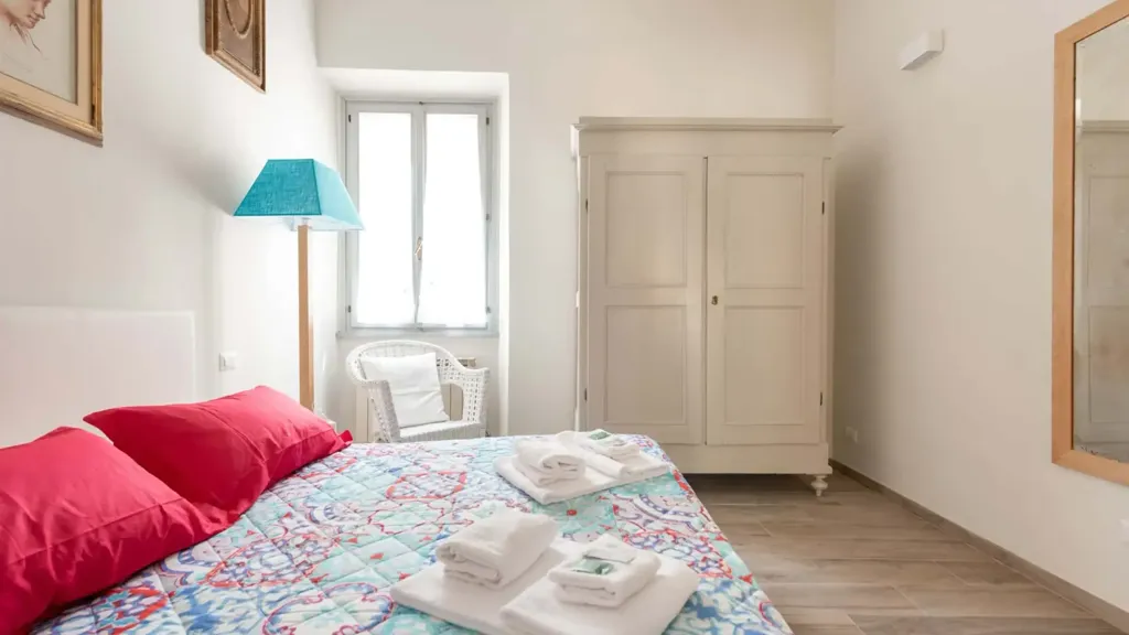 Magamistoad - Renovated Apartment with Central Location in Florence