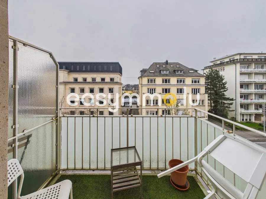 balcony