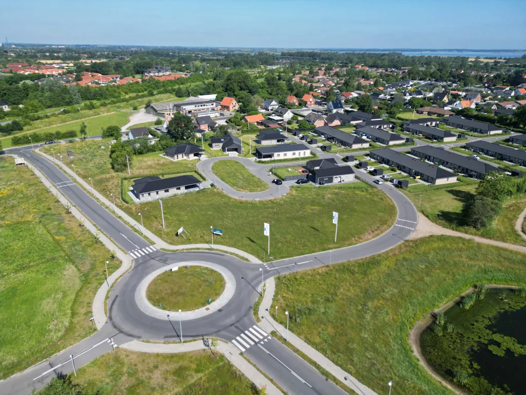 Õhuvaade - Year-Round Plot with 5G Coverage in Agedrup