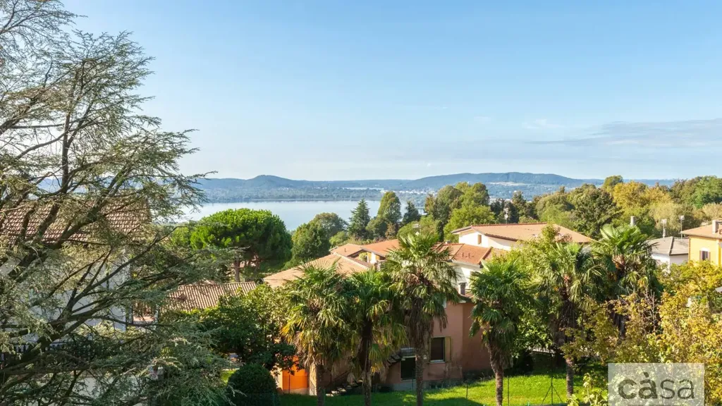 Giardino - Luxury Villa with Lake View in Comerio