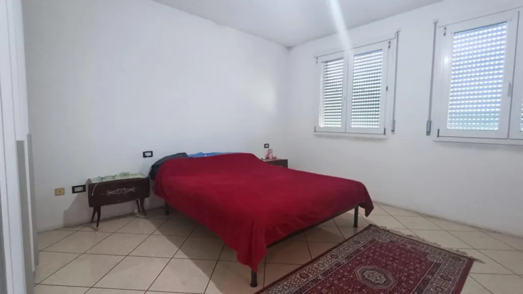 Chambres - Detached House with Garden in Adria