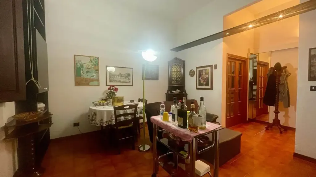 Séjour - Apartment with Cellar near Stadio, Montevarchi
