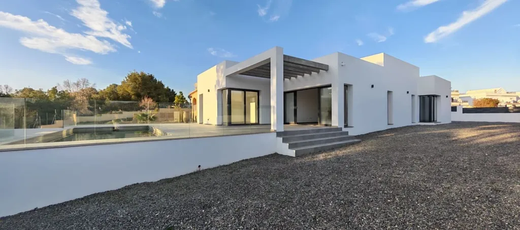 Välivaade - New Villa with Private Pool in La Nucia